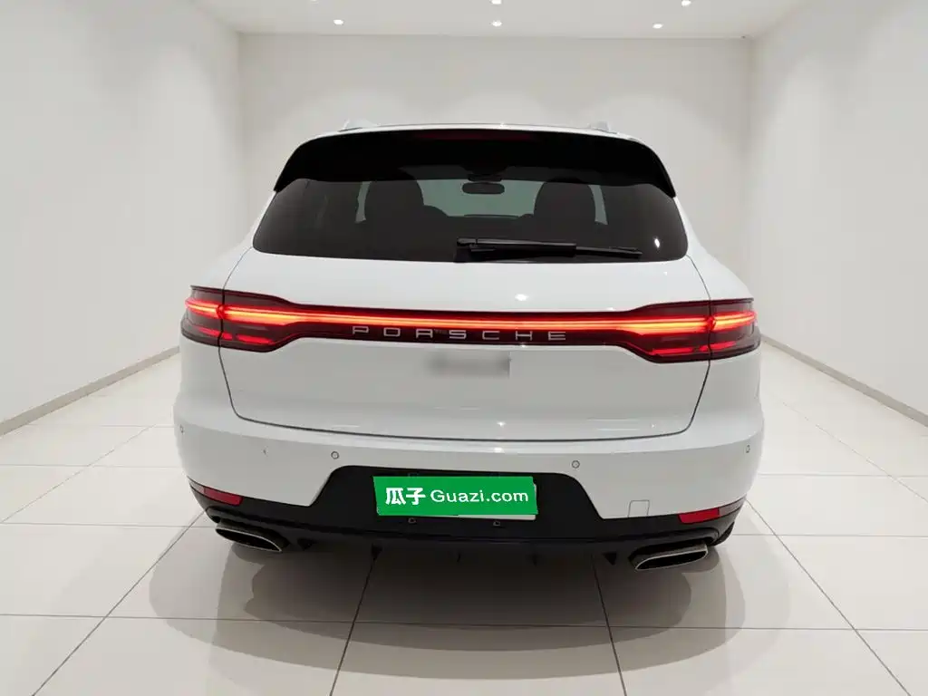 Macan Macan 2.0 T