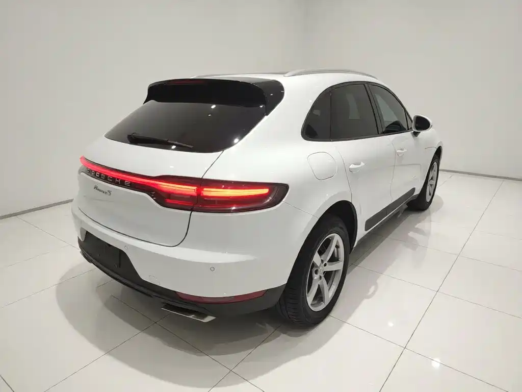 Macan Macan 2.0 T