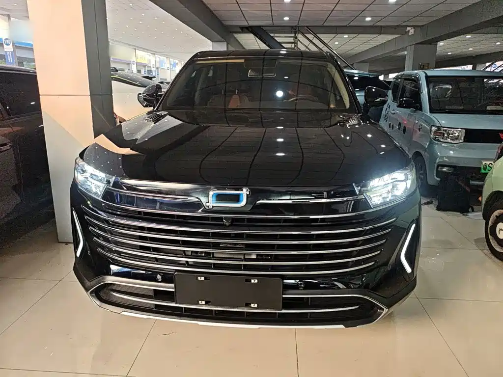 Besturn T99 奔腾T99 2022款 20 TD 自动尊享型
