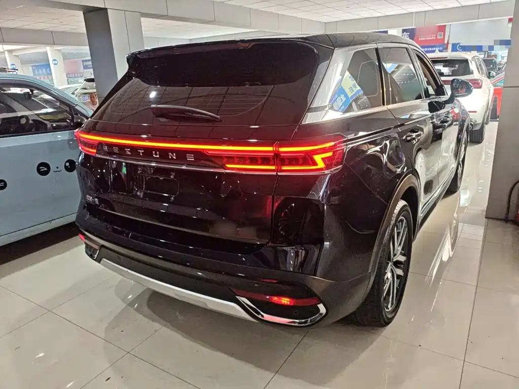 Besturn T99 奔腾T99 2022款 20 TD 自动尊享型