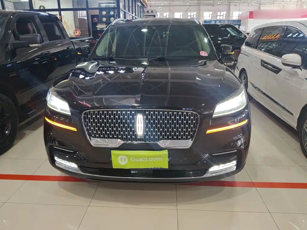 Aviator 3.0 T V6 4 WD Premium