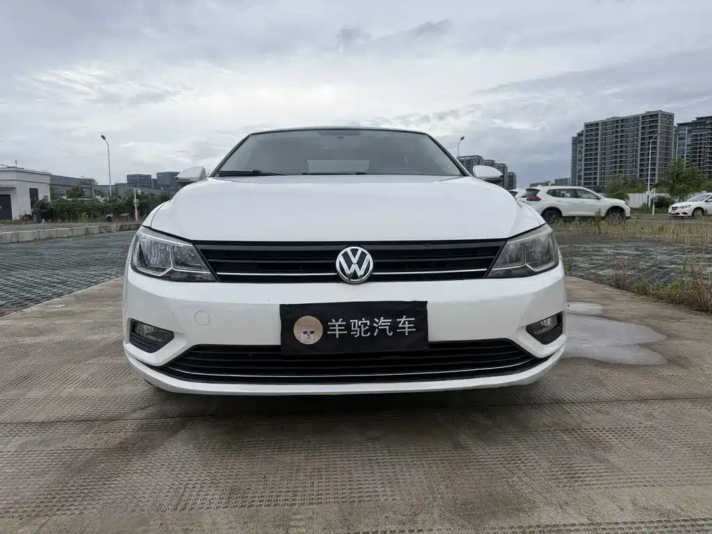 Lamando 280 TSI DSG Comfort