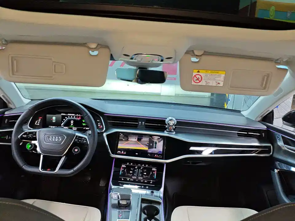 Audi A7 45 TFSI Select