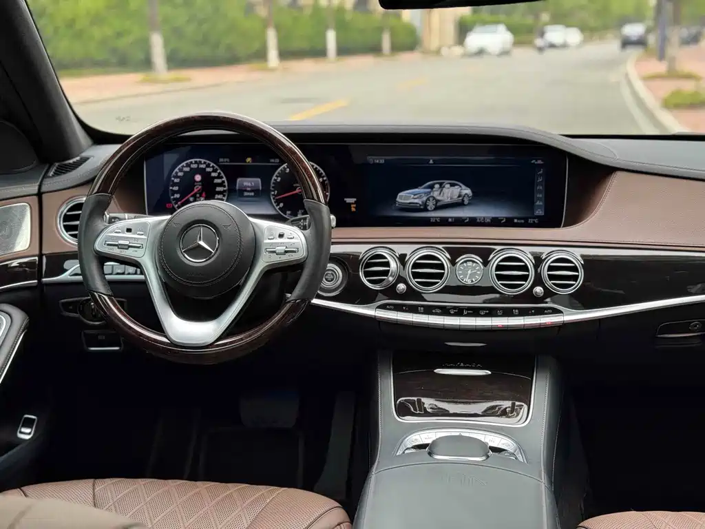 Maybach S-Class S 450 4 MATIC