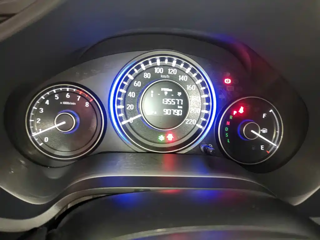Crider 1.8 L CVT Comfort
