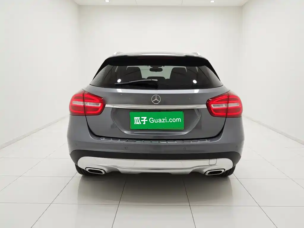 Mercedes-Benz GLA GLA 200 Fashion