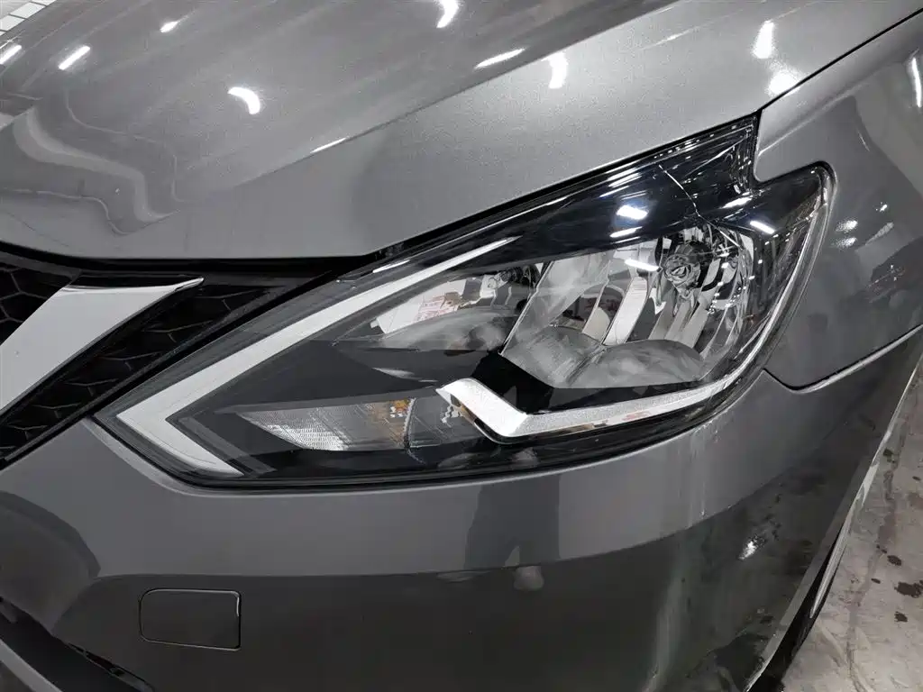 Sylphy Classic 1.6 XE CVT Comfort