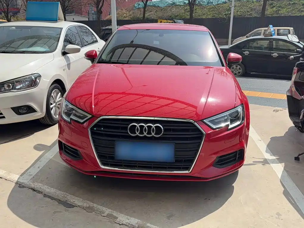 Audi A3 30 Anniversary Limousine 35 TFSI Progressive