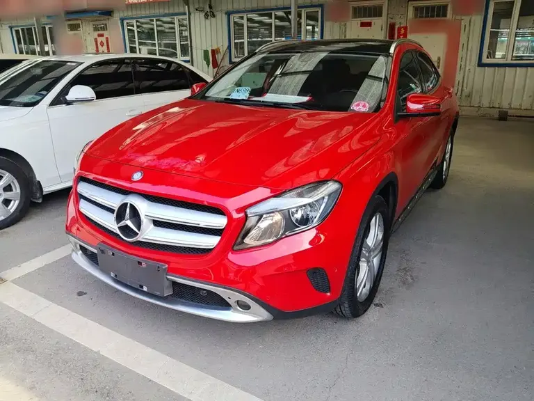 Mercedes-Benz GLA GLA 200 Dynamic