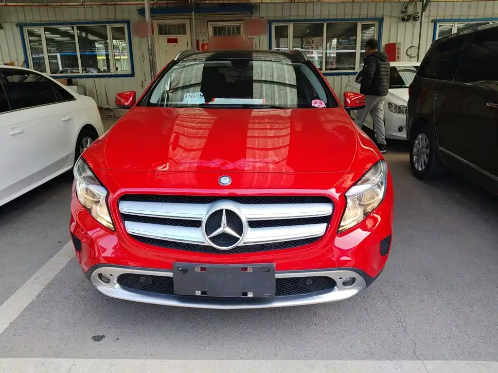Mercedes-Benz GLA GLA 200 Dynamic