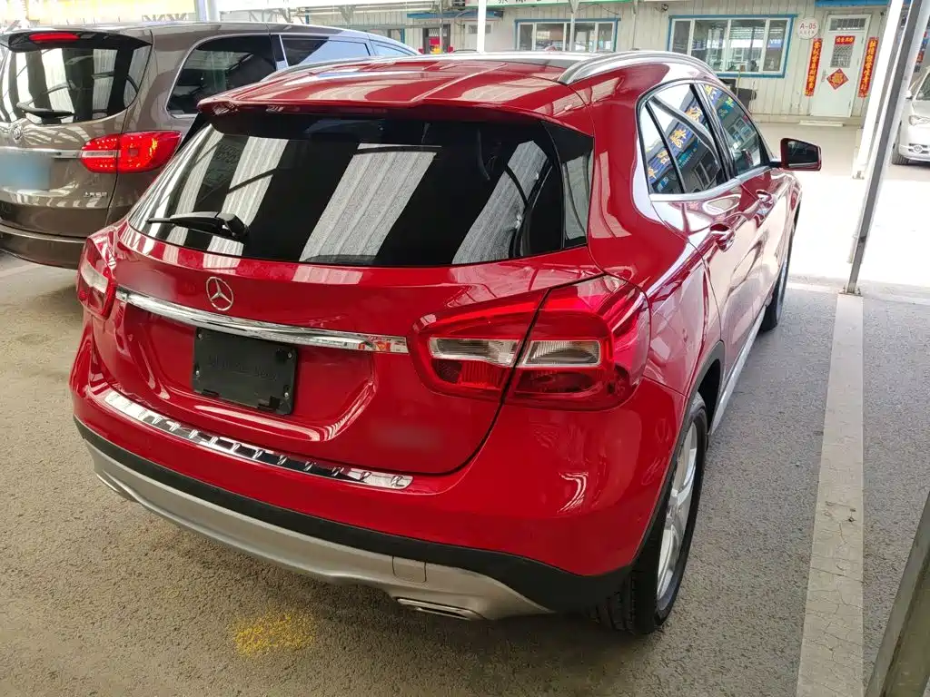 Mercedes-Benz GLA GLA 200 Dynamic