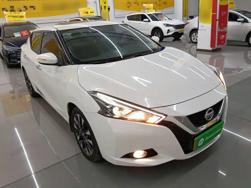 Lannia 1.6 L CVT Connected Smart Cool CN-V