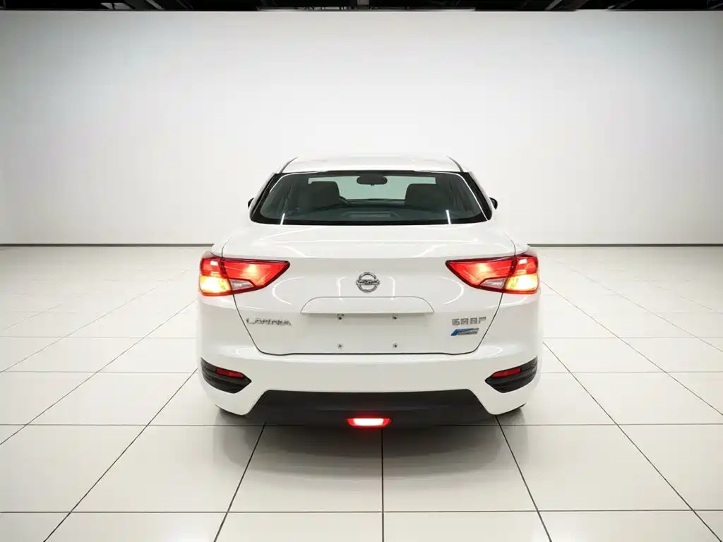 Lannia 1.6 L CVT Connected Smart Cool CN-V