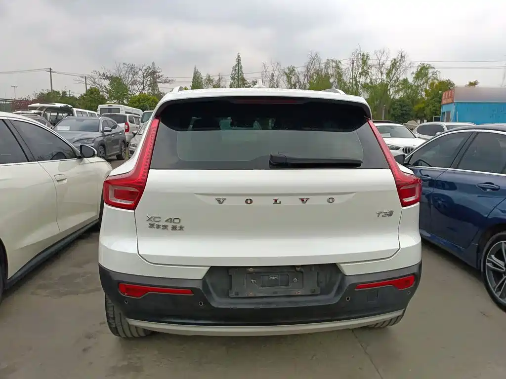 Volvo XC40 T3 Smart Vision Luxury