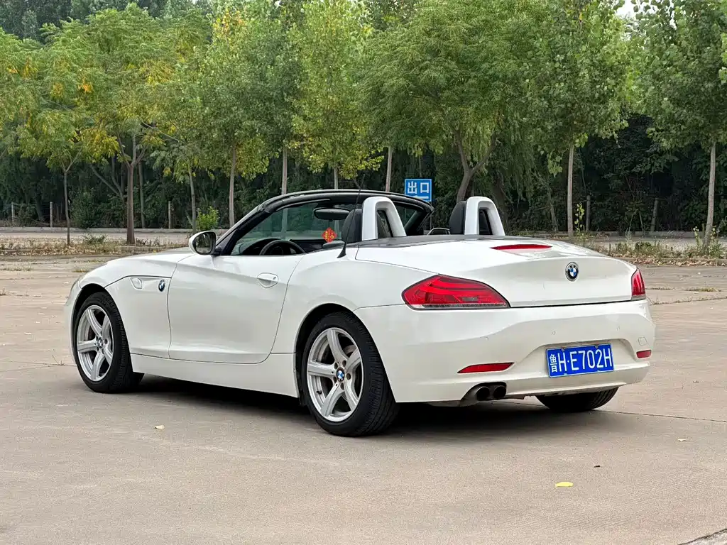 BMW Z4 sDrive23 i Leading
