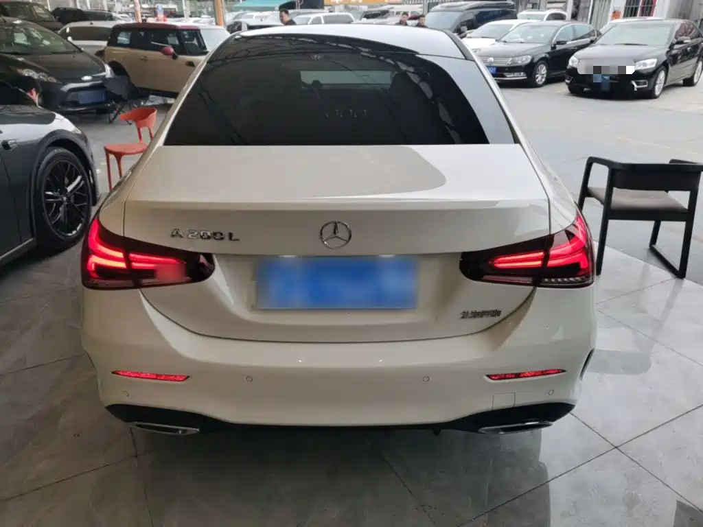 Mercedes-Benz A-Class Facelift A 200 L Sport Sedan Fashion