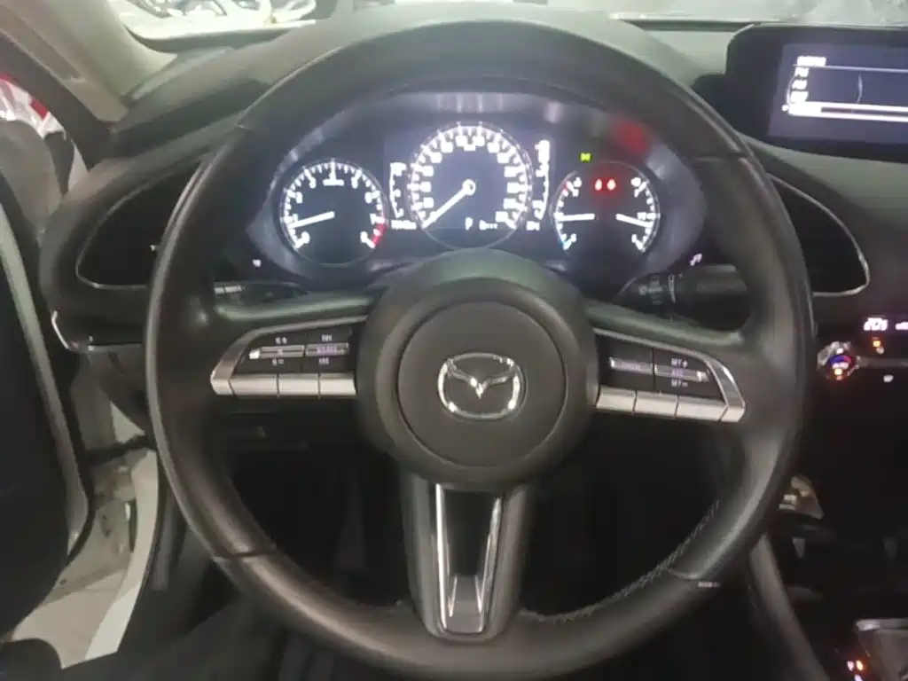 Mazda 3 Axela 2.0 L Auto Quality Dazzle