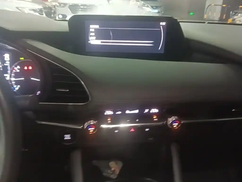 Mazda 3 Axela 2.0 L Auto Quality Dazzle