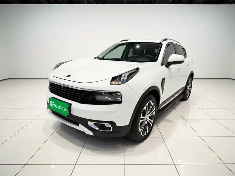 Lynk & Co 01 2.0 T 2 WD Pro CN-VI