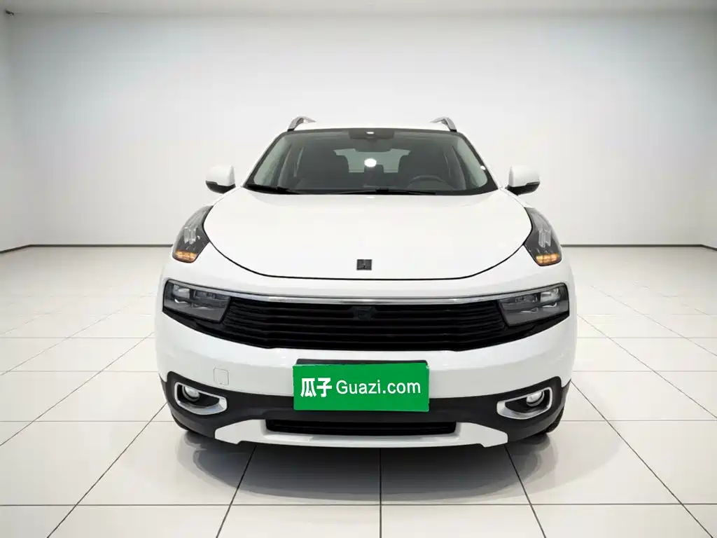 Lynk & Co 01 2.0 T 2 WD Pro CN-VI