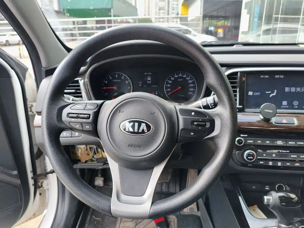 Kaishen 1.8 L Auto GLS