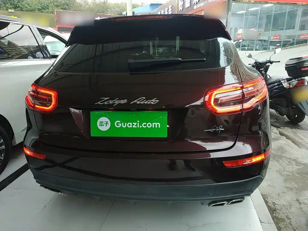 Zotye SR9 2.0 T Auto Ultimate Heart