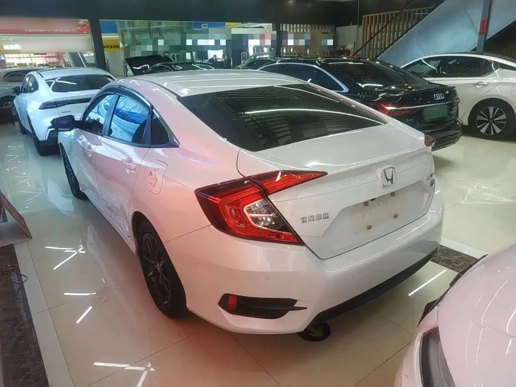 Civic 220 TURBO CVT Power Motion CN-VI