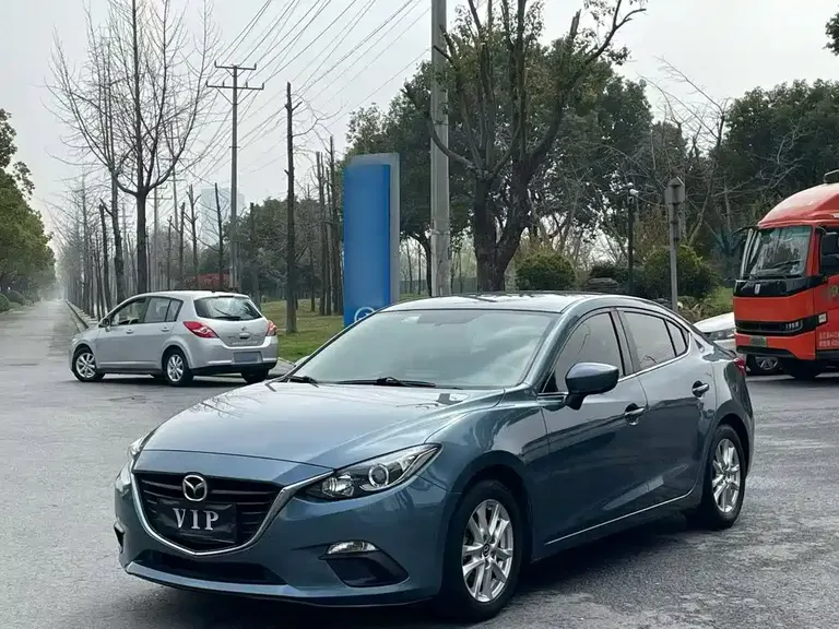 Mazda 3 Axela Sedan 1.5 L Auto Comfort