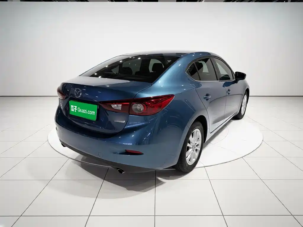 Mazda 3 Axela Sedan 1.5 L Auto Comfort
