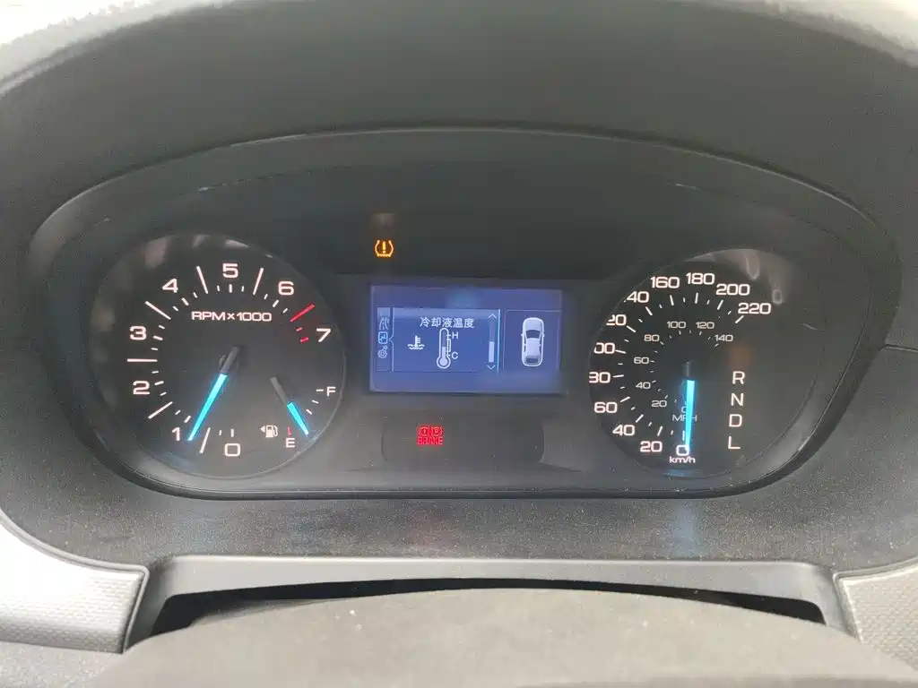 Edge (Import) 2.0 T Elite Sharp Sunroof