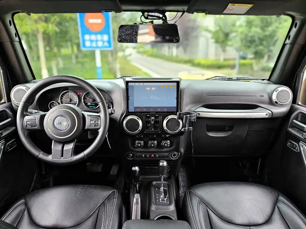 Wrangler 2.8 TD Sahara 4-door
