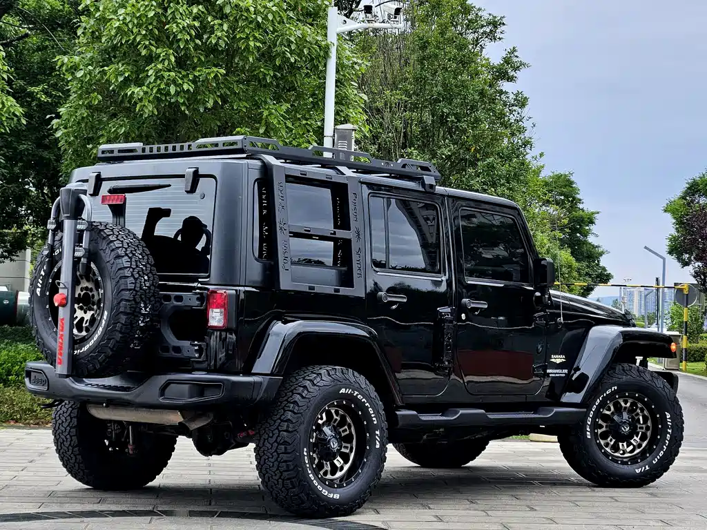Wrangler 2.8 TD Sahara 4-door