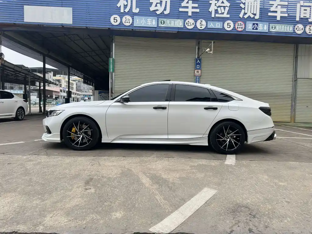Accord 260 TURBO Luxury