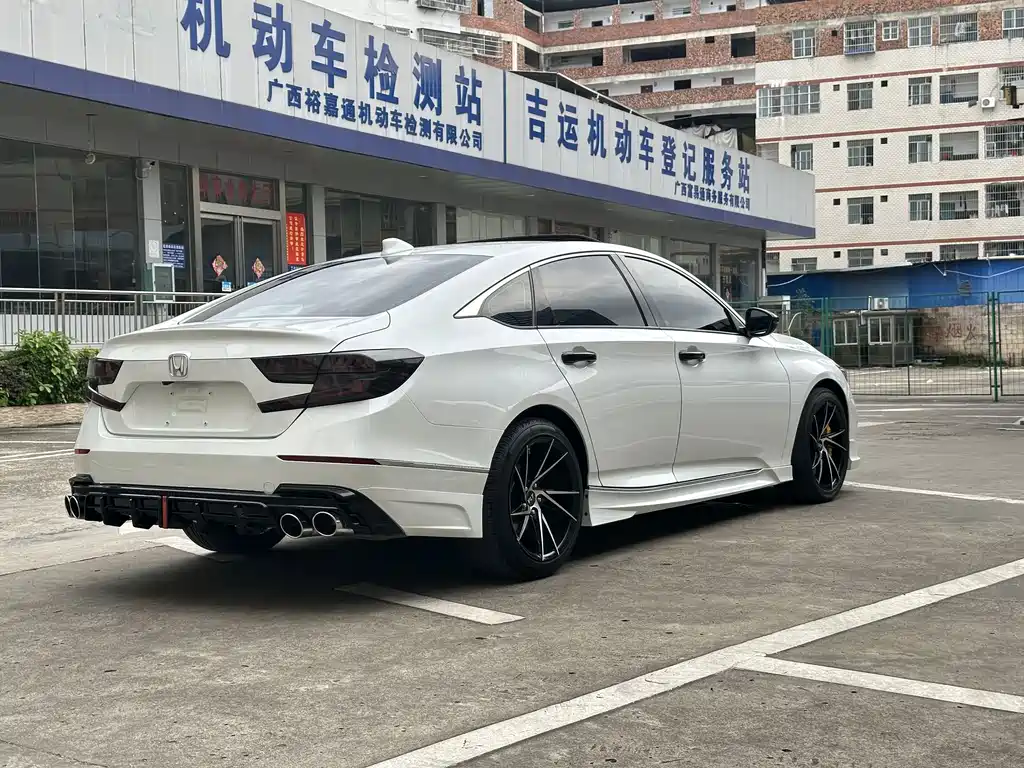 Accord 260 TURBO Luxury