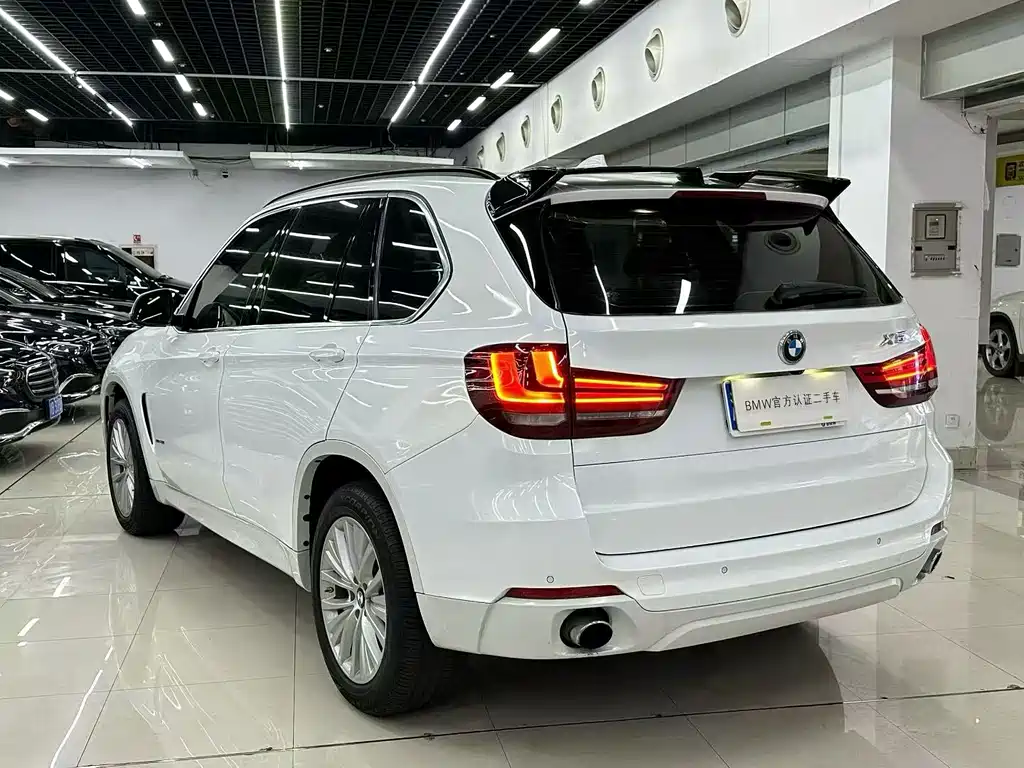 BMW X5 (Import) xDrive28 i