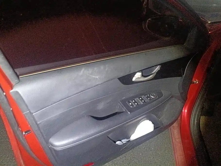 Kia K3 1.5 L CVT New Sharp