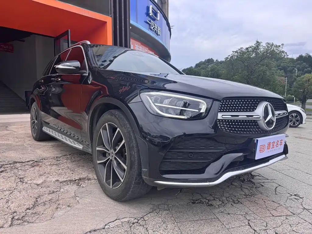 Mercedes-Benz GLC Facelift GLC 300 L 4 MATIC Dynamic
