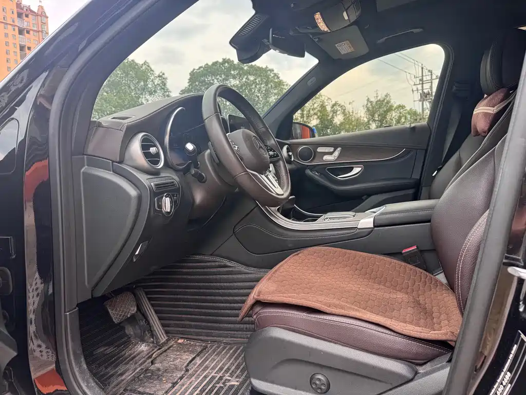 Mercedes-Benz GLC Facelift GLC 300 L 4 MATIC Dynamic