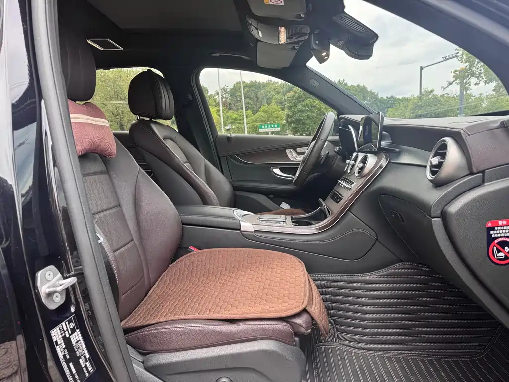 Mercedes-Benz GLC Facelift GLC 300 L 4 MATIC Dynamic