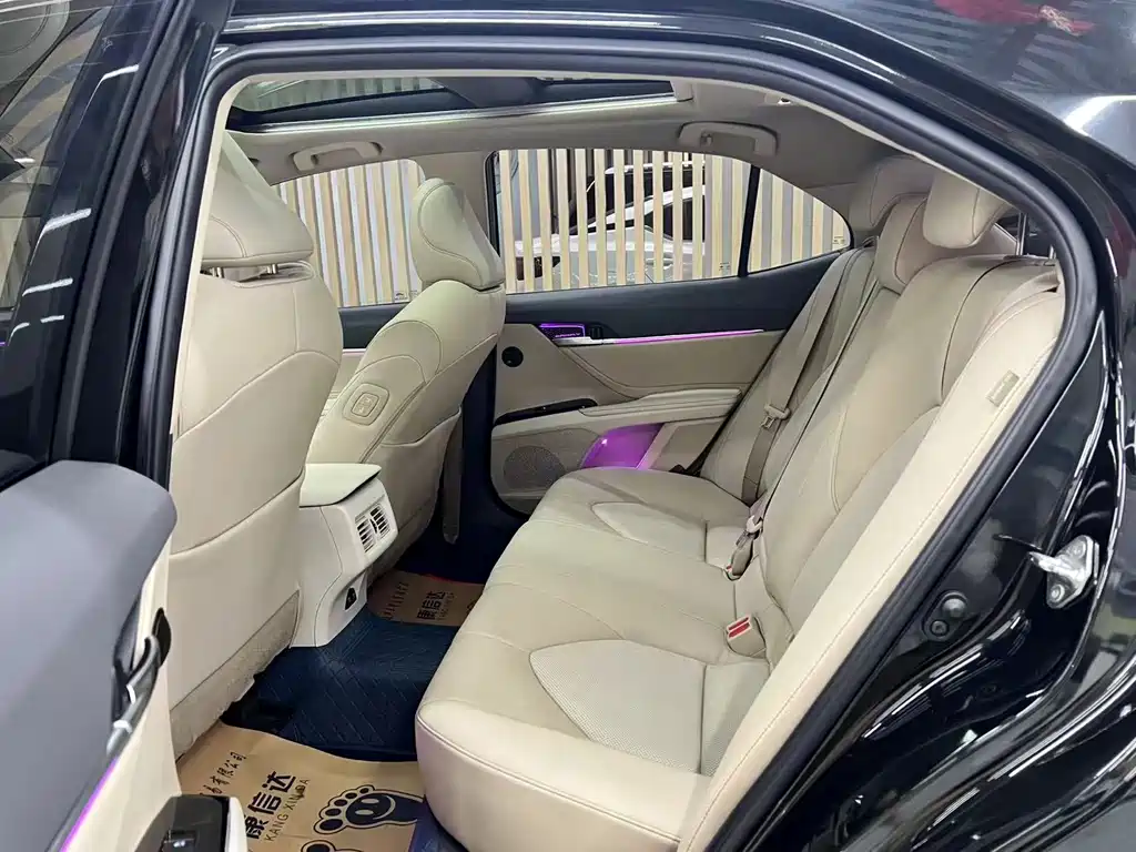 Camry 2.5 G Luxury CN-V