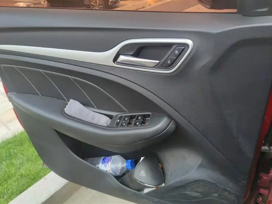 MG ZS 1.5 L Auto Luxury
