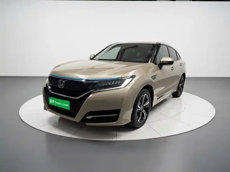 Honda UR-V 370 TURBO 2 WD Distinguished CN-V