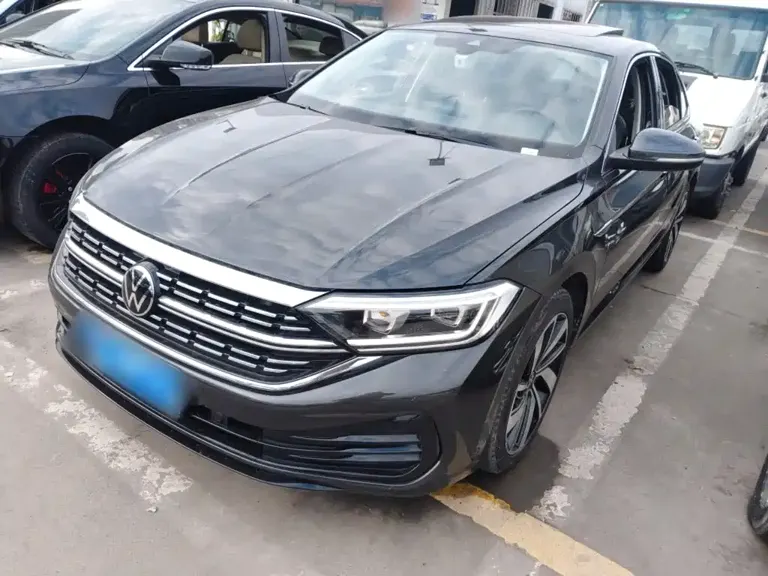 Volkswagen Sagitar 300 TSI DSG Transcend