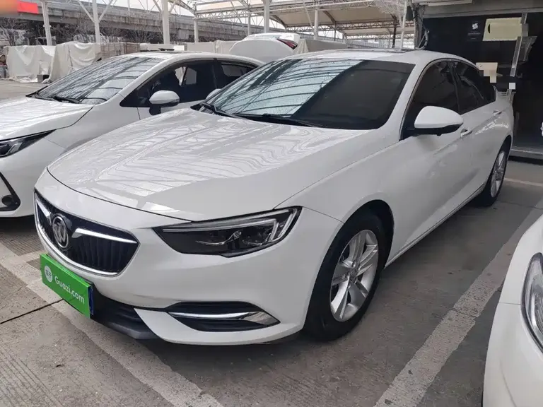 Buick Regal 20 T Elite CN-VI
