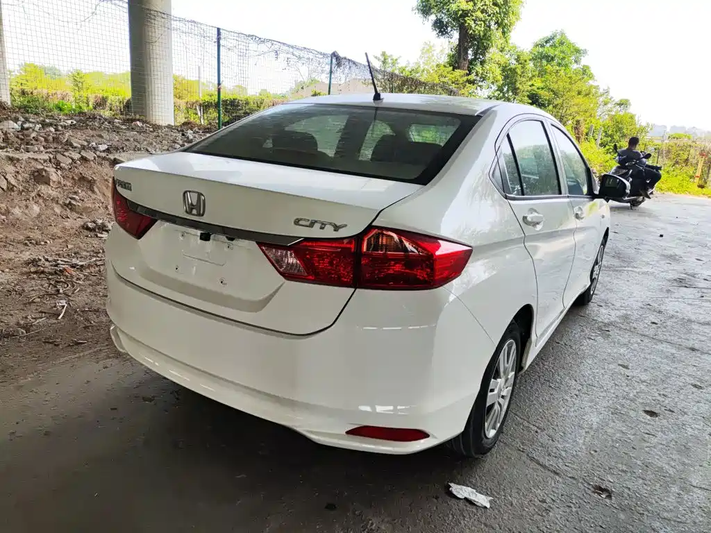 City 1.5 L CVT Comfort