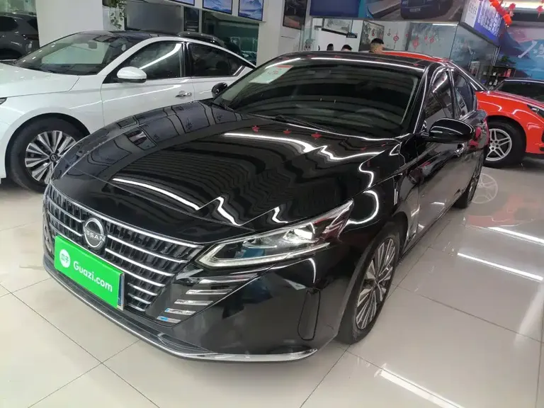 Nissan Teana 2.0 L XL-TLS Joy