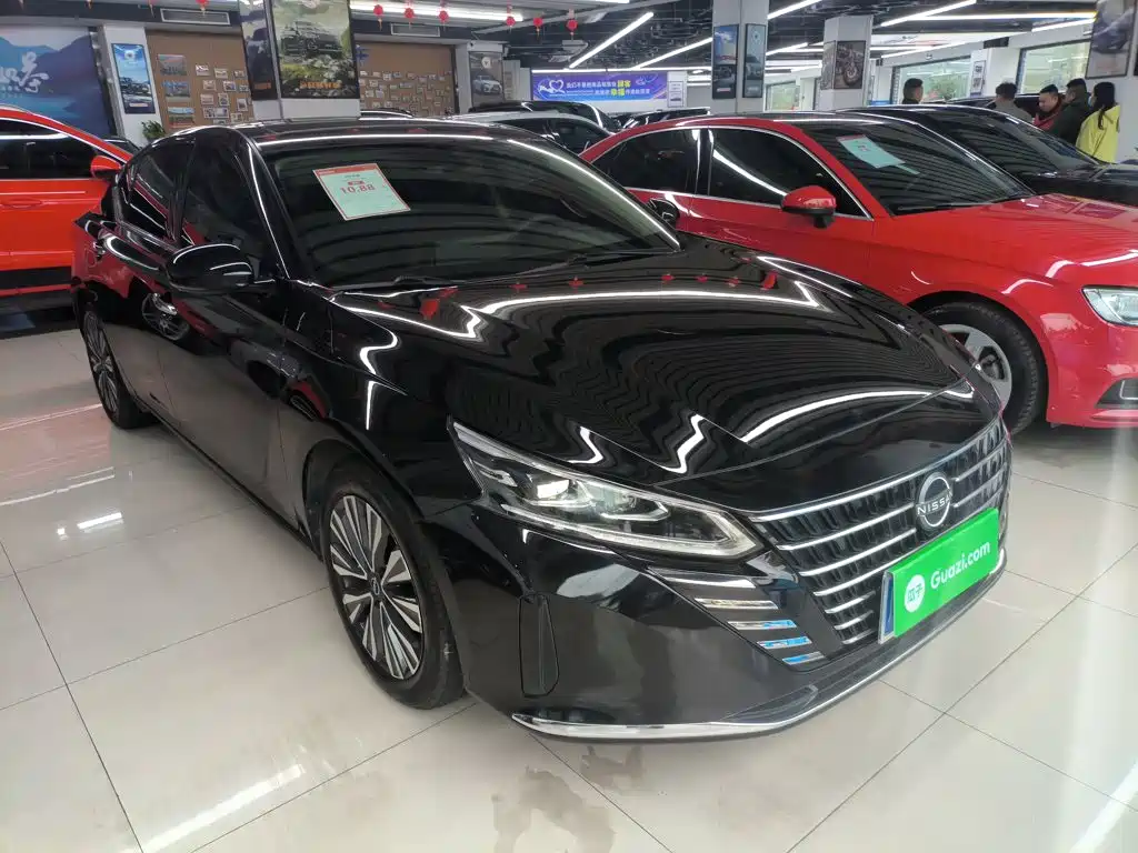 Teana 2.0 L XL-TLS Joy