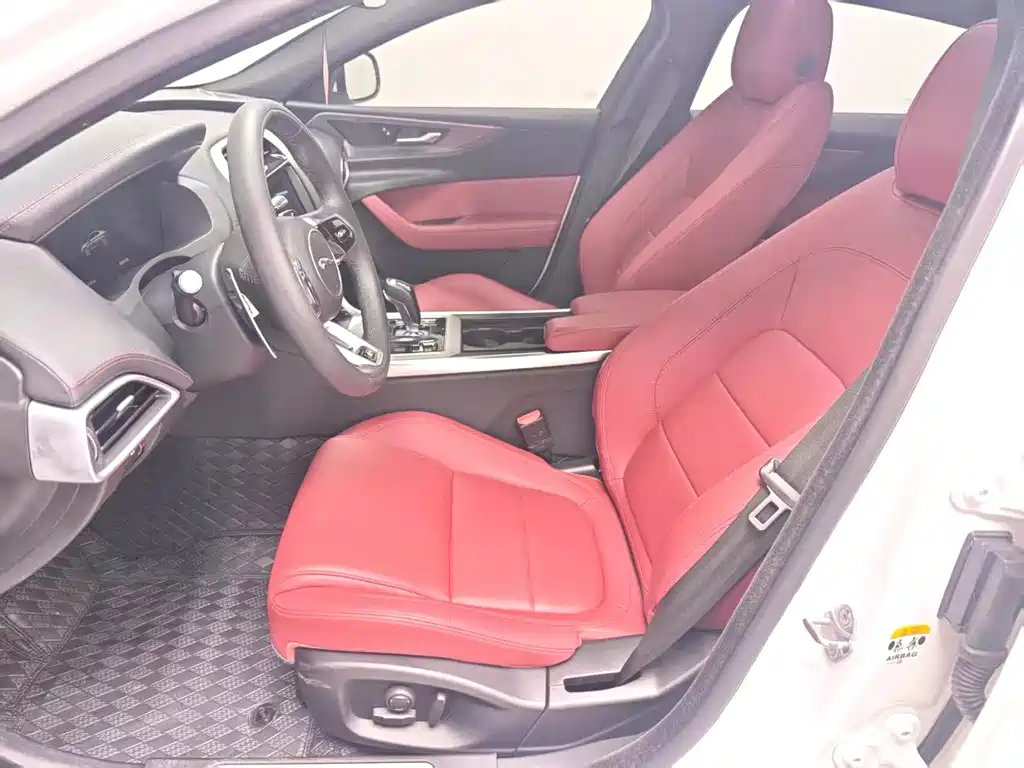 Jaguar XEL 2.0 T 250 PS R-DYNAMIC S Progressive Sport