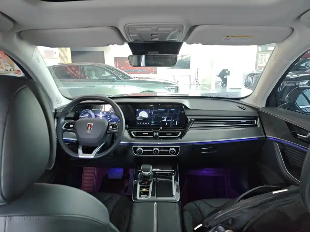 Hongqi HS5 2.0 T Flagship Enjoyment Pro