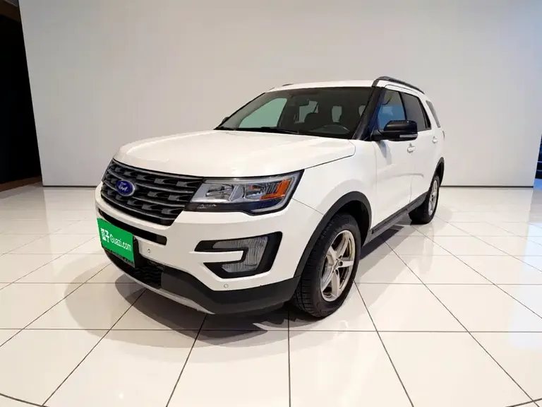 Ford Explorer (Import) 2.3 T Style